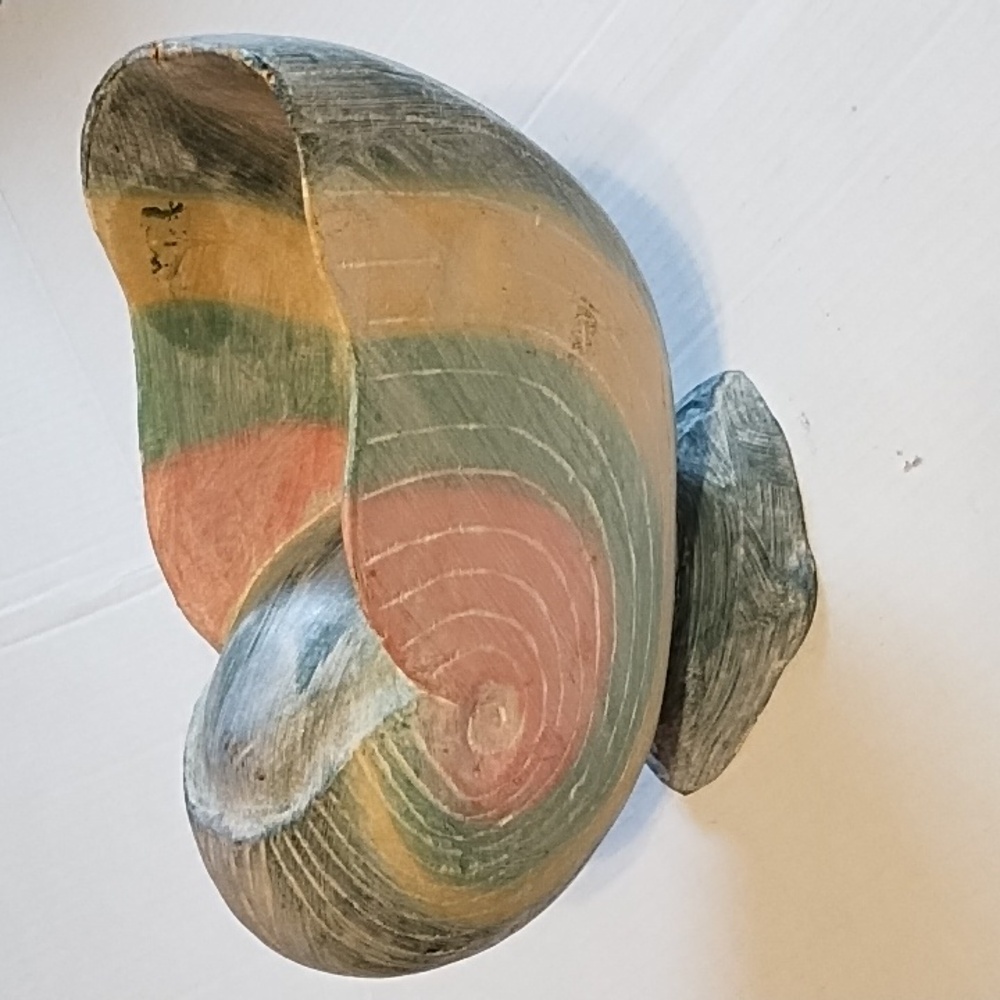 Decorative Pastel Shell - Picture 5 of 10